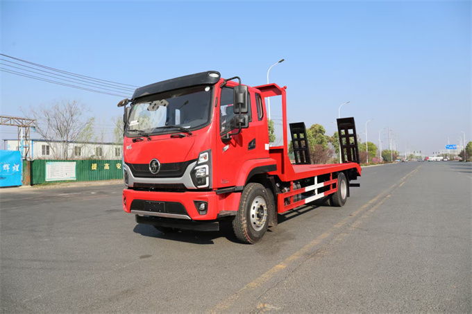 湖北平板拖车厂家带你了解一下平板拖车安全操作知识